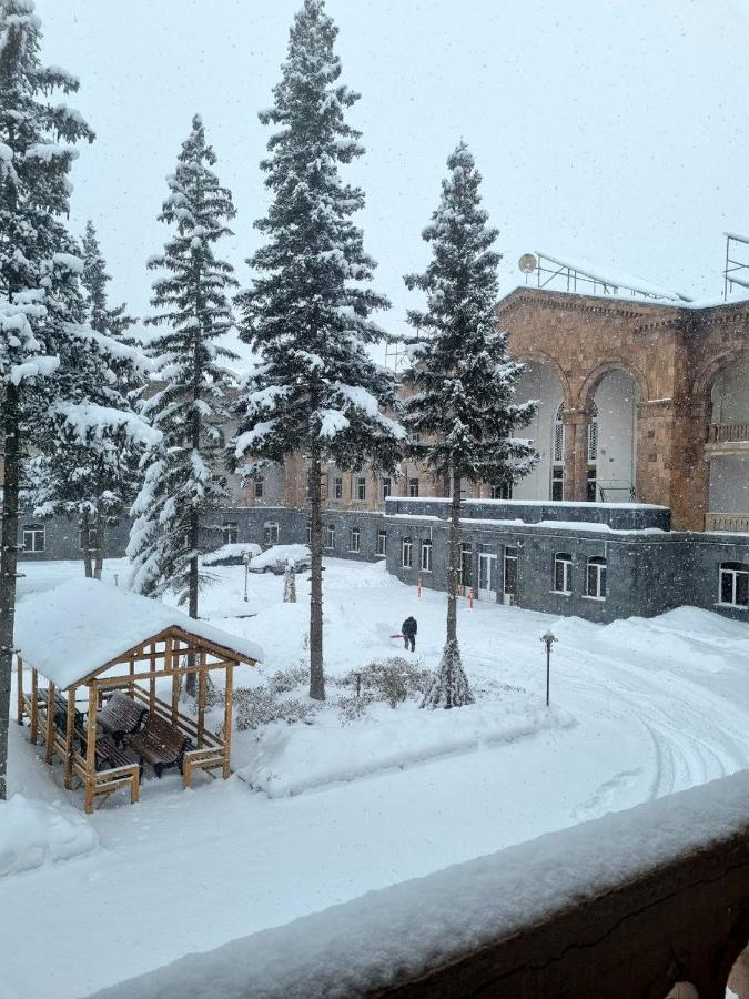 Jermuk Moscow Health Resort Екстериор снимка