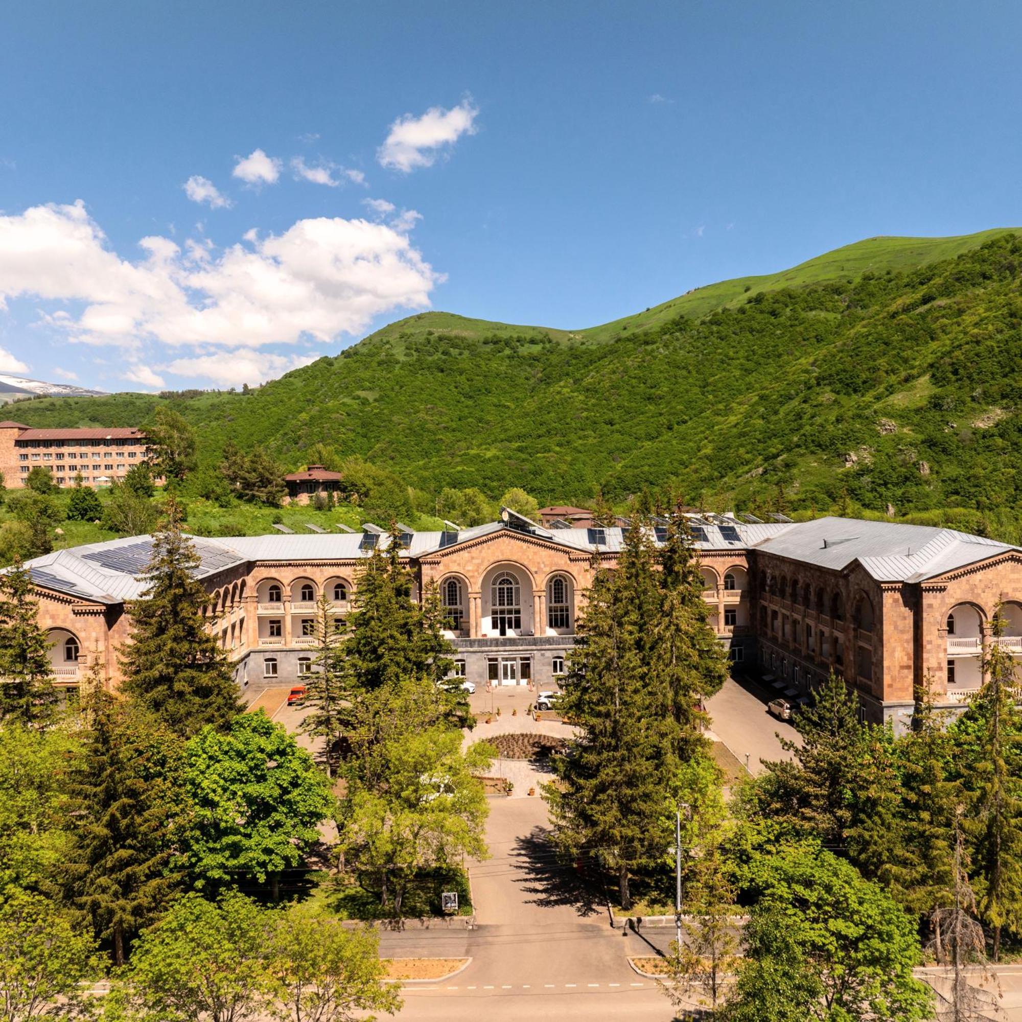 Jermuk Moscow Health Resort Екстериор снимка